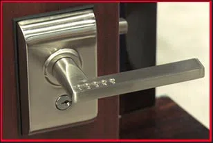 Lombard Locksmith Service Lombard, IL 630-518-9455 - 7-entry-door-lock